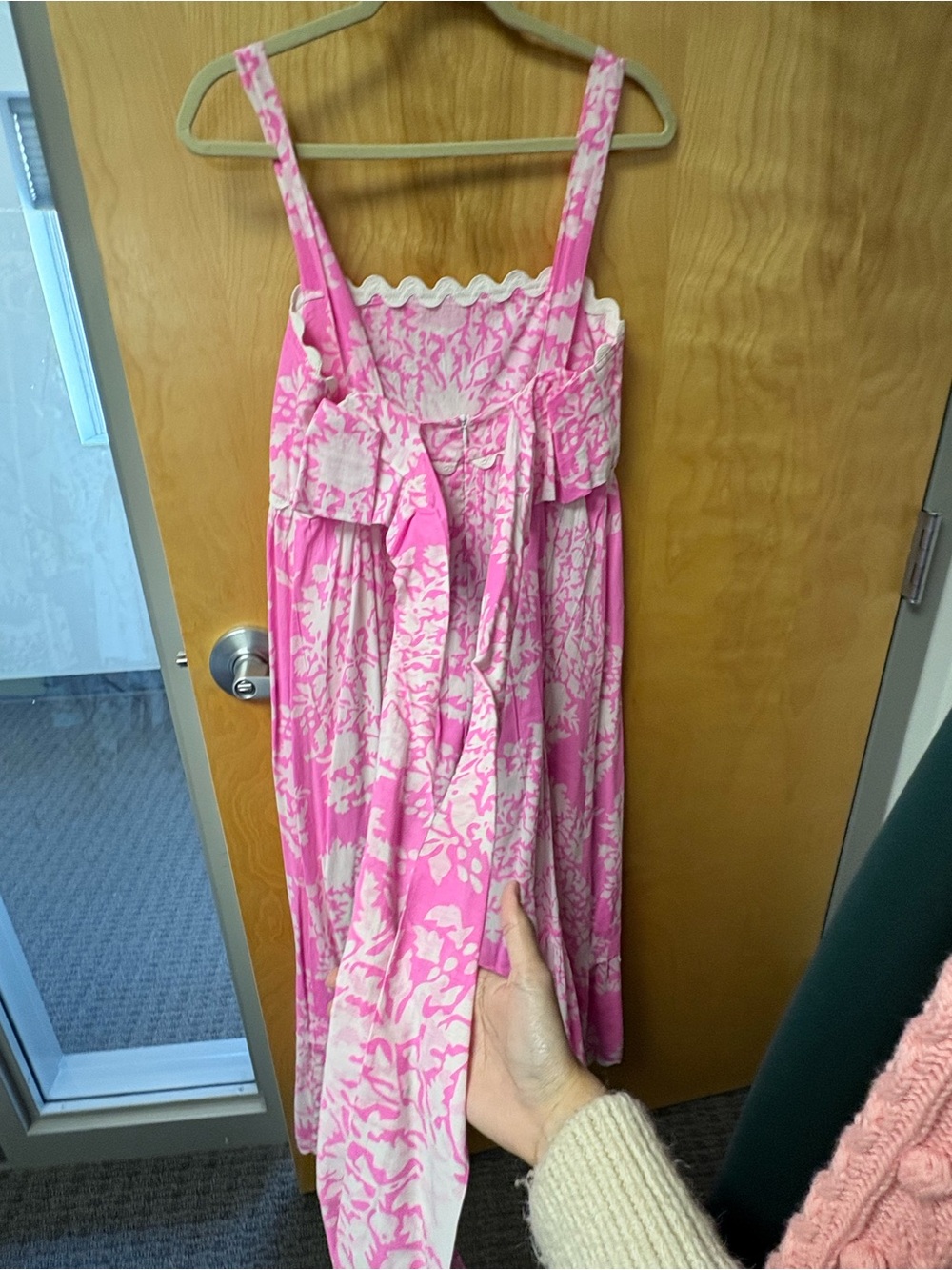 Juliet Dunn Pink and Cream Floral Maxi Dress - Picture 3 of 4